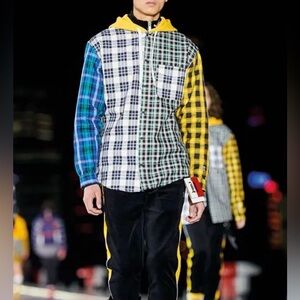 Tommy Hilfiger 
LEWIS HAMILTON CHECK Yellow and Plaid Hoodie shirt